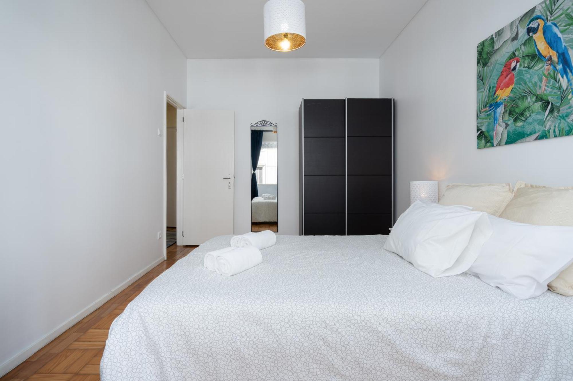 Sweet Flats With Netflix - Bolhao City Center Appartement Porto Kamer foto